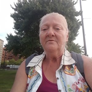 Meet your Posher, Sharon